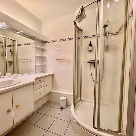 Appartement F3 Plein Cœur Centre Fd Avec Parking Montrognon Clermont-Ferrand