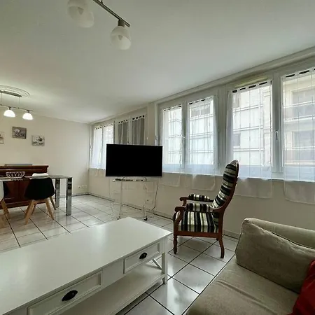 F3 Plein Cœur Centre Fd Avec Parking Montrognon * Clermont-Ferrand