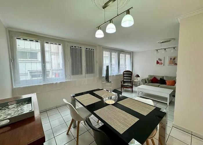 F3 Plein Coeur Centre Fd Avec Parking Montrognon Clermont-Ferrand